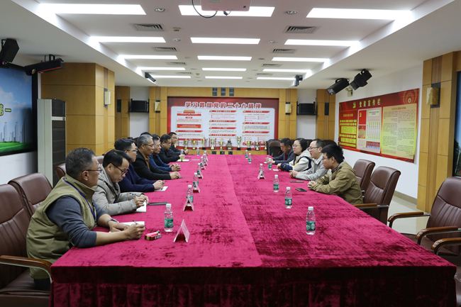 送祝福、暖企心、謀發(fā)展！——禪城區(qū)住建局領(lǐng)導一行新春走訪我司